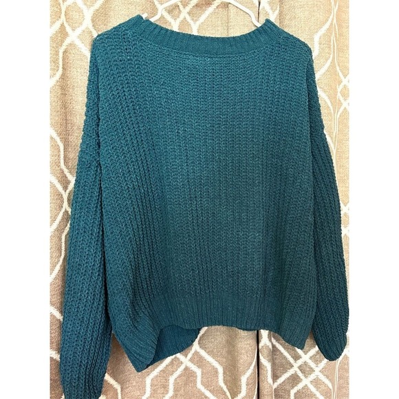 SO Women's Plus Size XL Blue Crewneck Pullover Sweater Balloon Sleeves - Picture 2 of 5